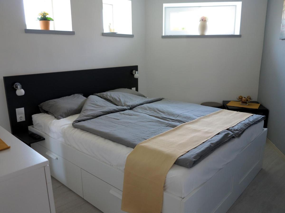 Muveszhaz Apartman Balatonfüred Eksteriør billede